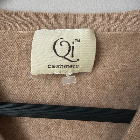 Qi Cashmere V-neck Side Split Sweater - Picture 8 of 9